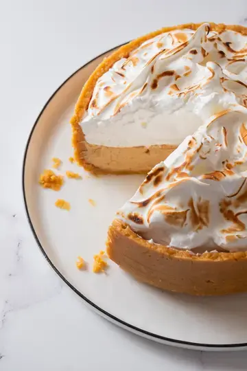 Mint Caramel Meringue Tart