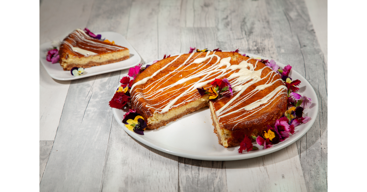 MilkyBar Dessert Topping Cheesecake