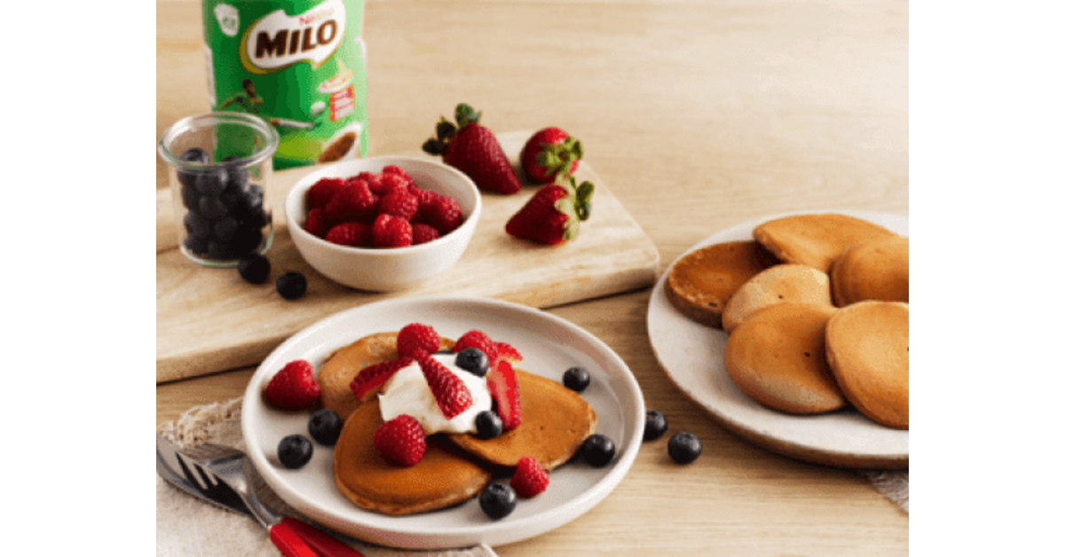 MILO Pikelets with Yoghurt and Berries