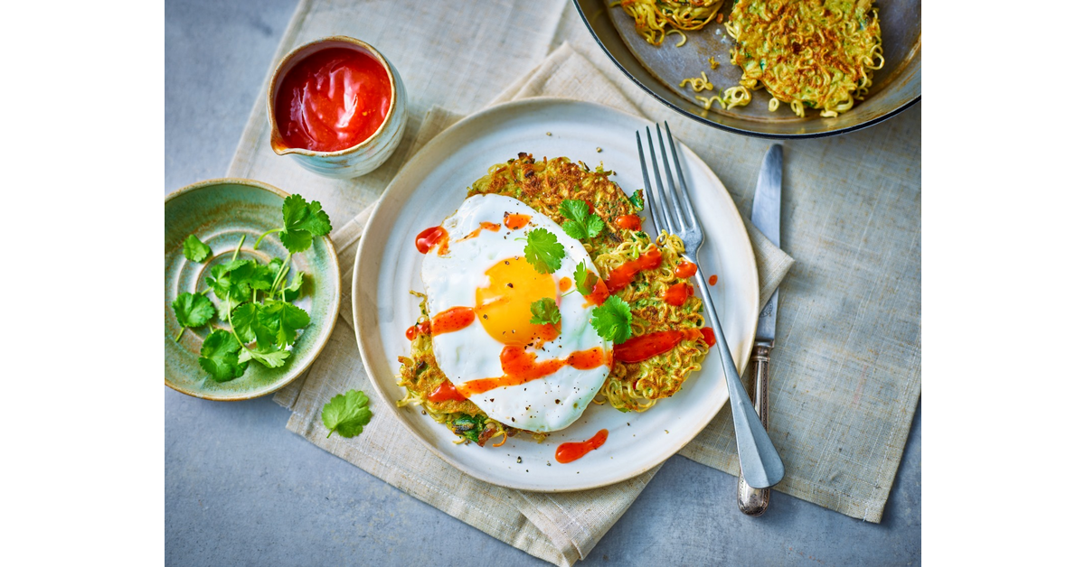 Noodle Pancakes with Chilli Sauce