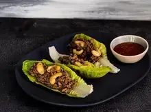 Thai Sweet Chilli Beef Wraps with Lettuce