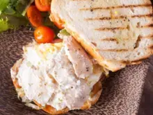 Home Style Chicken sandwich with Maggi Sweet Chilli Sauce