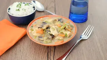 Emincé de poulet façon blanquette