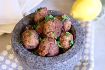 Keftedes, boulettes de viande au citron