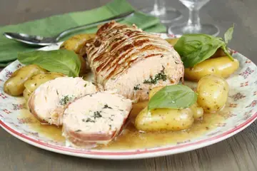 Rôti de saumon, poitrine et rattes au basilic Cookeo