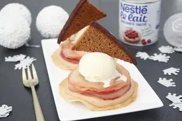Tartelettes fines aux pommes confiture de lait pomme et glace vanille