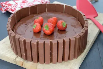 Gateau moelleux poire chocoat Kitkat