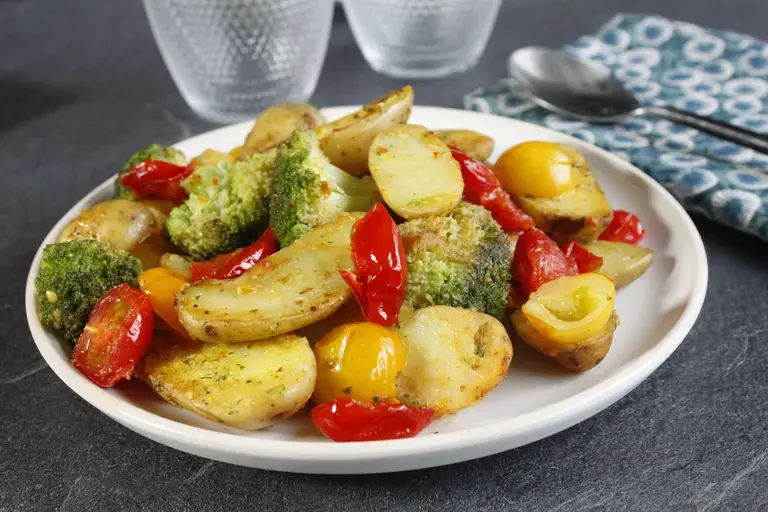 Poelée de rattes brocoli tomates