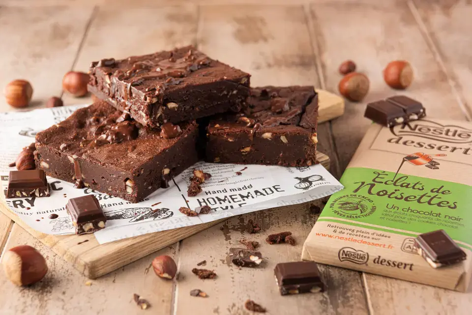 NESTLE DESSERT Chocolate Brownie with Hazelnut FR