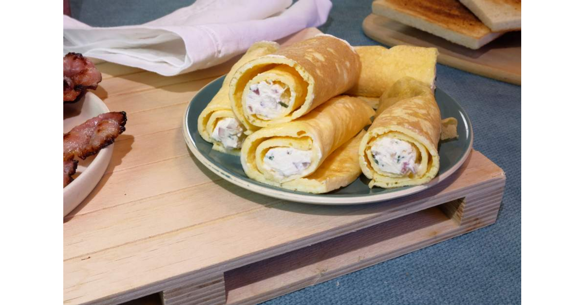 Omelettes roulées au fromage frais