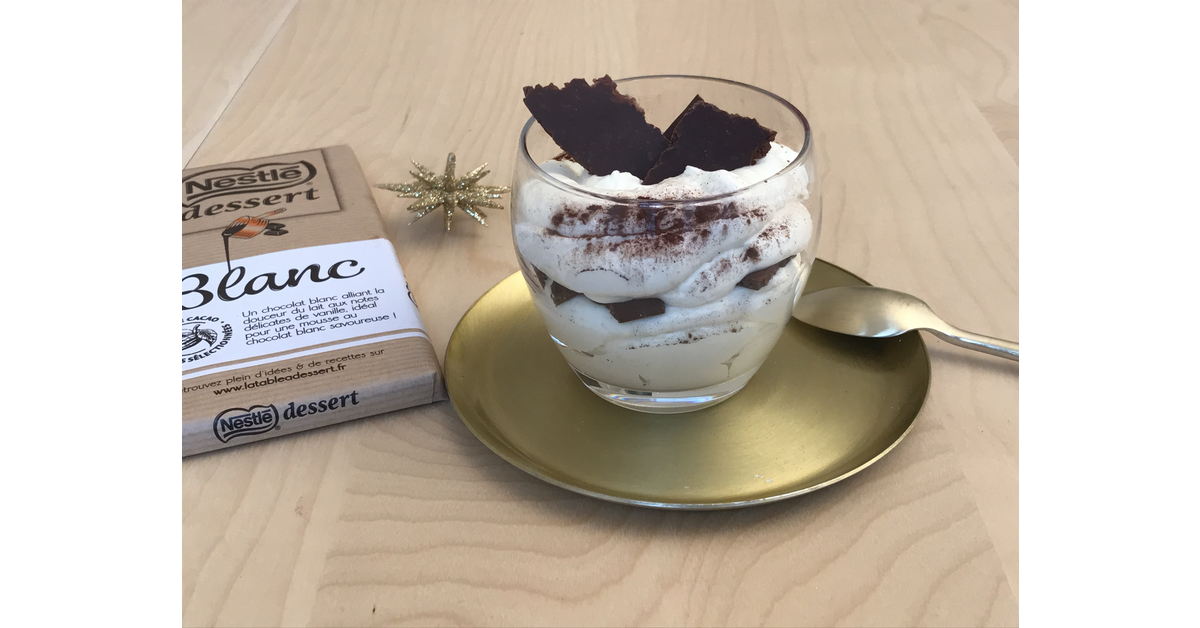 Mousse au chocolat blanc et croustillant de chocolat noir