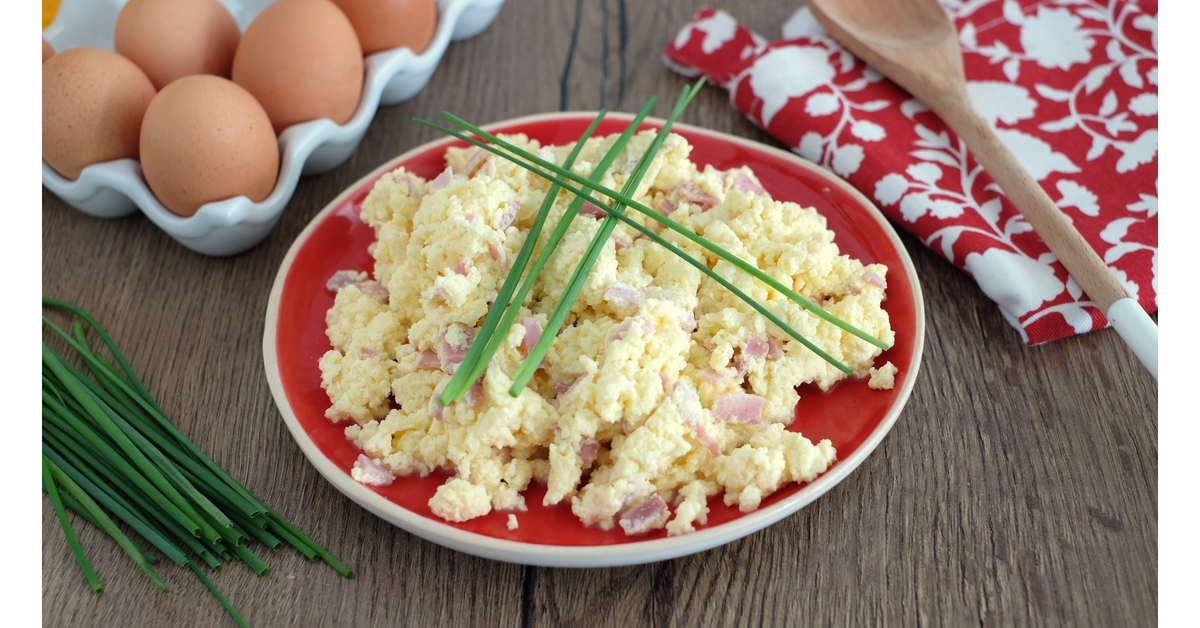 Oeufs brouillés au jambon