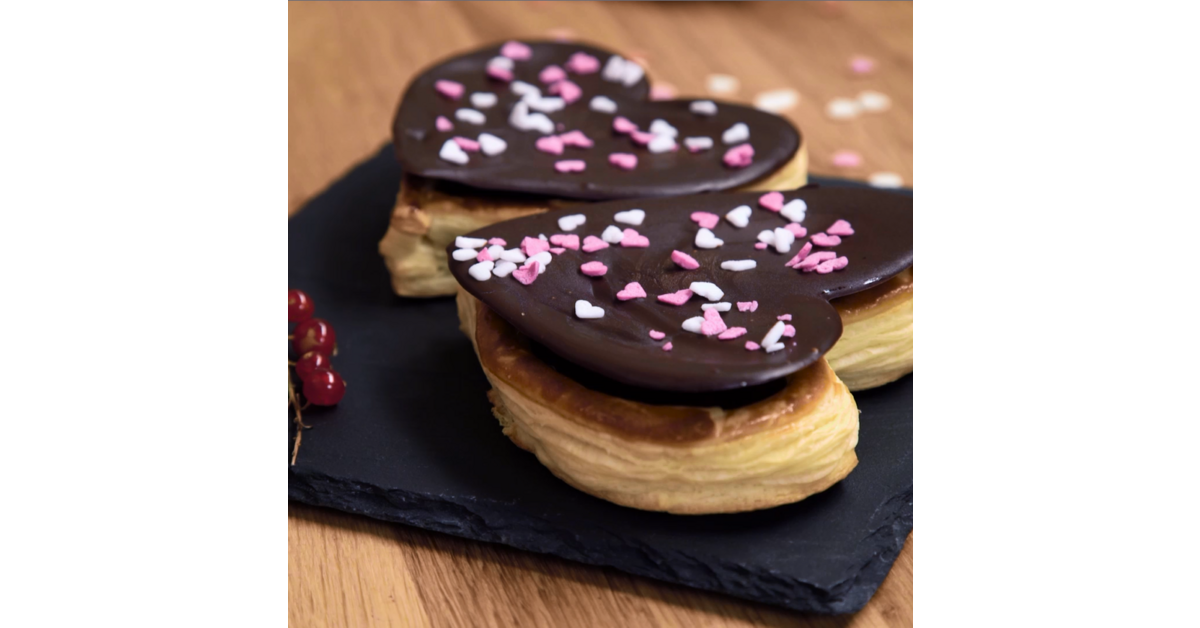 Feuilletés coeurs ganache au chocolat corsé et fruits rouges