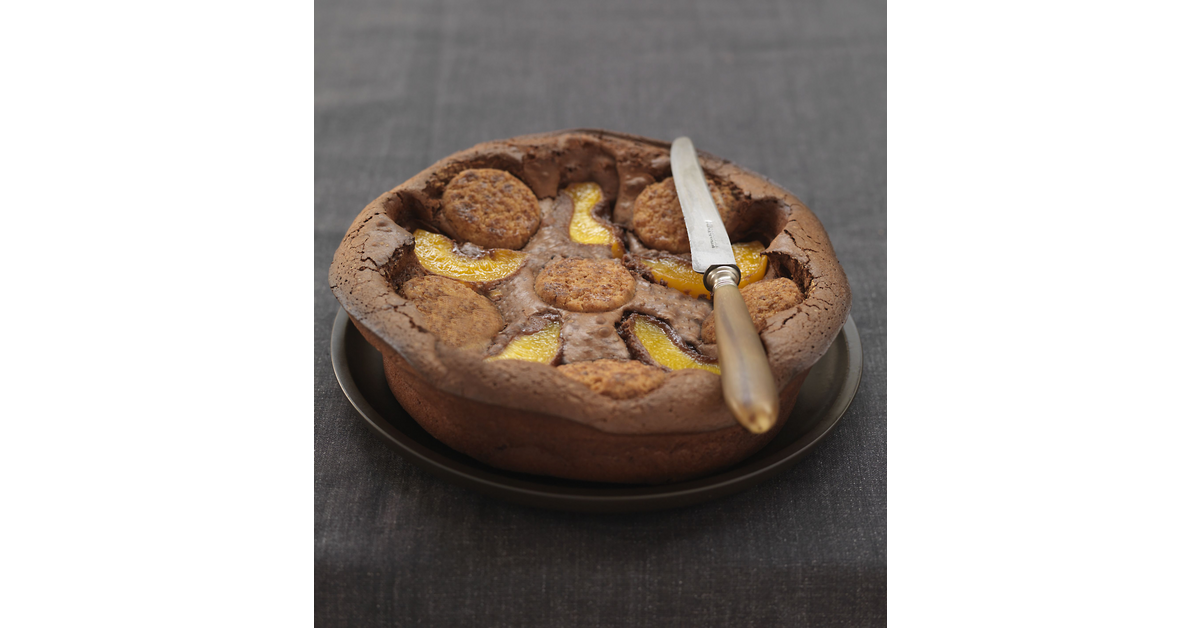 Clafoutis aux pêches et chocolat