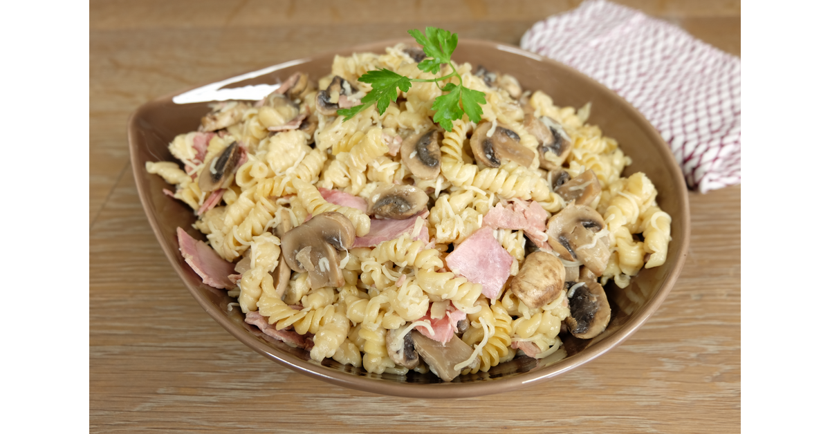 One Pot Pasta jambon champignons et emmental Cookeo