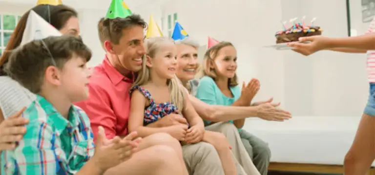 header-article-astuce-anniversaire-enfant-pendant-fete