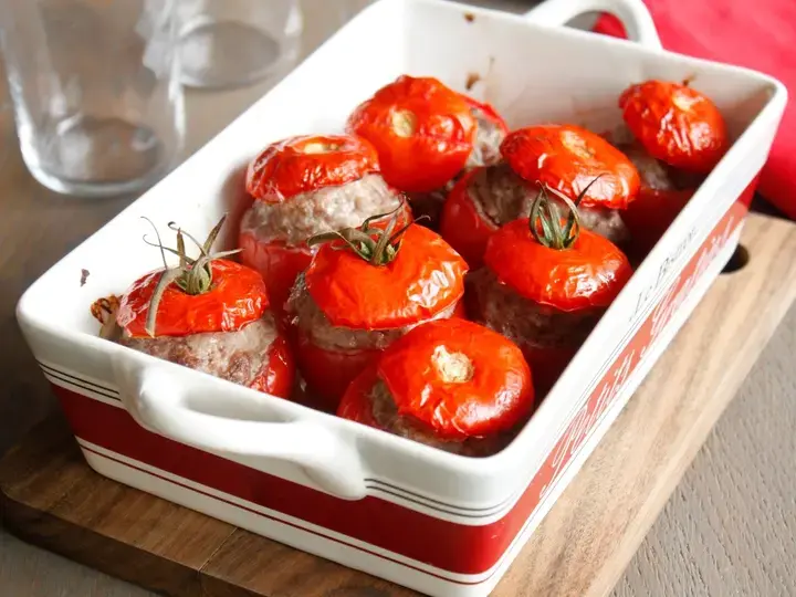 Tomates farcies au four