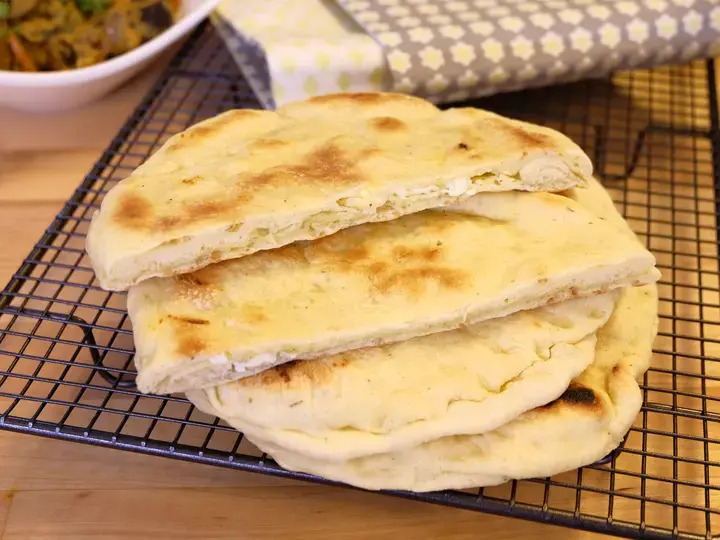 Naans au fromage