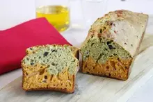 Cake au poivron et basilic