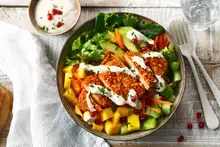 Buddah Bowl, La Panée Soja, carotte, salade, mangue, avocat
