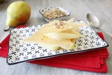 Feuilletés de poires à l'amande amère