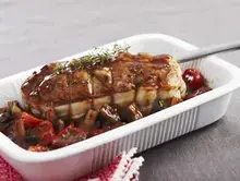 Rôti de veau aux champignons et tomates au thym