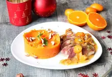 Magret de canard sauce aux girolles et kumquats confits et purée de butternut