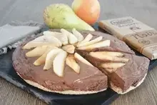Délice aux noix poires caramélisées et chocolat