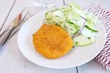 salade de chou et Pavés Gourmands fromage, soja et blé