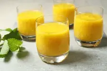 Smoothie mangue orange menthe