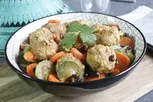 Tajine végétarien de légumes aux falafels