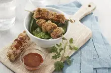 Brochettes de porc au sésame et leur sauce
