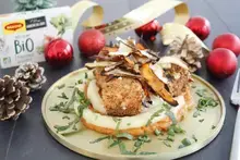 Dos de saumon pané au pain d'épices, duo de purée panais et patate douce chips de légumes