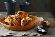 Brioches à la noix de coco et aux pépites de chocolat