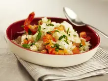 Pilaf de riz au poisson et crevettes