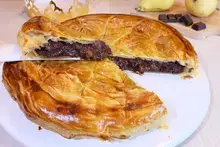 Galette des Rois au chocolat et aux poires