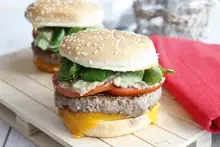 Hamburgers boeuf cheddar