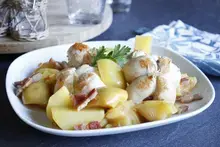 Paupiettes de dinde, duos de pommes et lardons