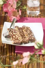 Terrine croustillante au chocolat au lait et biscuits