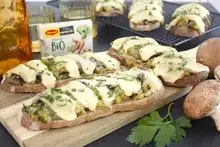 Tartines complètes aux légumes gratinées au reblochon