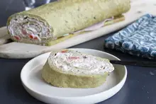 Roulé jambon courgette, chèvre frais et basilic