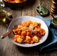 Gnocchi à la bolognaise végétarienne