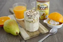 Verrine poire skyr Ricoré et jus d'orange pressé