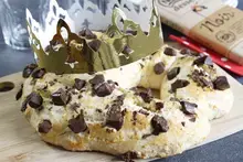 Gâteau des rois aux pépites de chocolat noir