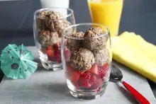 Ball's au NESQUIK et fruits rouges