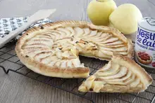Tarte aux pommes et à la confiture de lait