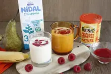 Recette maman enfant boisson poire banane et coulis framboise
