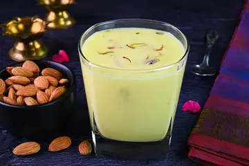 saffron lassi