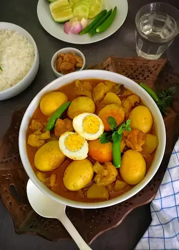 Potato and Egg Curry
