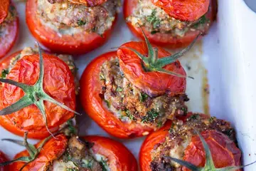 Oven-Baked Filled Tomatoes